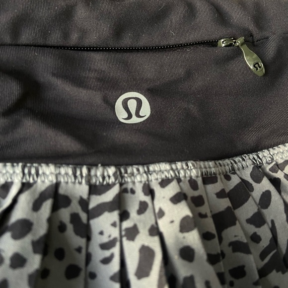 Lululemon Pleat To Street Skirt II
Watermark Slate Black size 6 - Picture 12 of 14